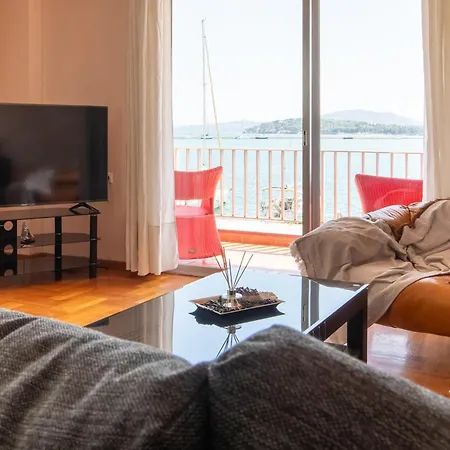 Daire Large Sea View